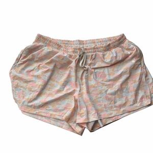 ✨Fabletics Pastel Camo Running Shorts Lined Athletic Workout Zip Pocket 2X